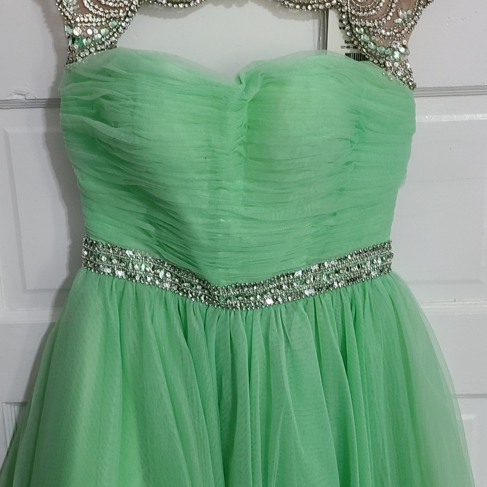 Beautiful Green/Silv Dress Designed by Sherri Hill